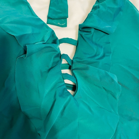Rod Beattie gorgeous emerald ruffle one piece - Picture 6 of 6